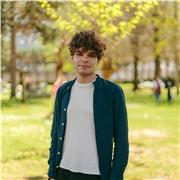 Lezioni di chimica/biochimica e biologia per studenti liceali; biochimica e biologia cellulare/molecolare per universitari